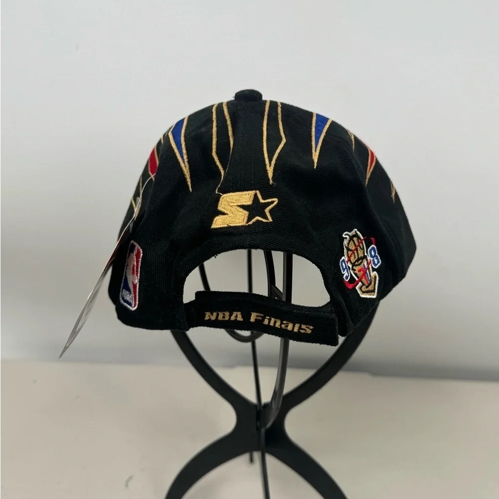 Vintage Starters Chicago Bulls 6 Time NBA Champions Black Adjustable Hat NWT